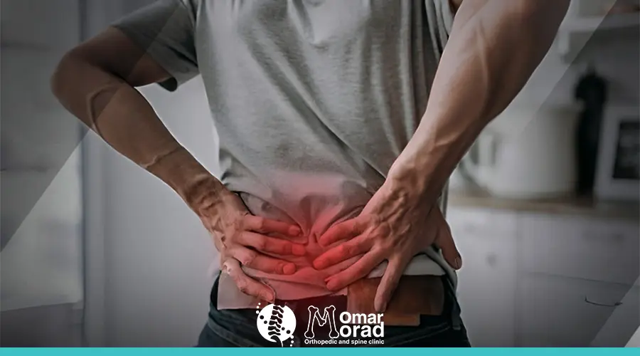 اسباب اعوجاج العمود الفقري وعلاجه